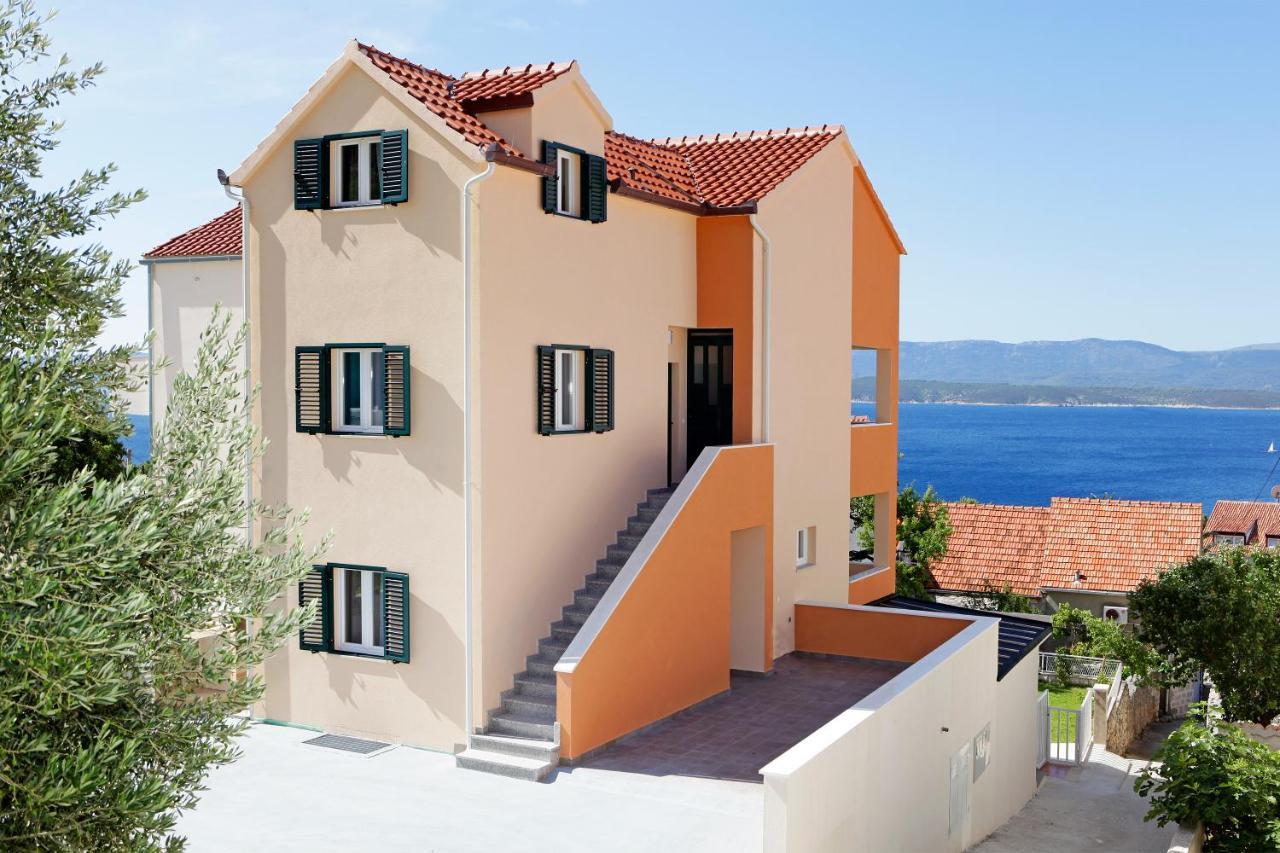 Iris Apartments Bol (Adults Only) 외부 사진
