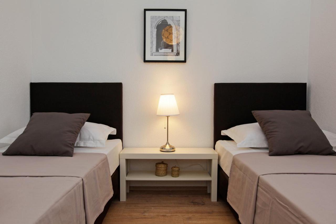 Iris Apartments Bol (Adults Only) 외부 사진