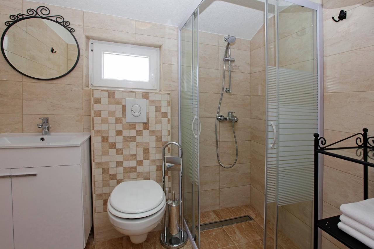 Iris Apartments Bol (Adults Only) 외부 사진